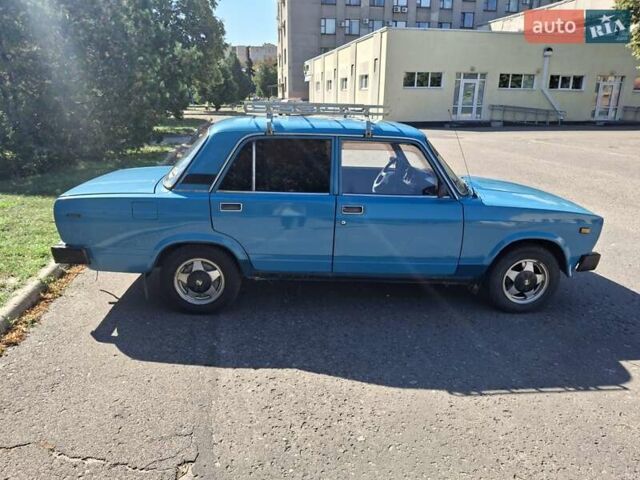 Синий ВАЗ 2105, объемом двигателя 1.2 л и пробегом 104 тыс. км за 1250 $, фото 2 на Automoto.ua