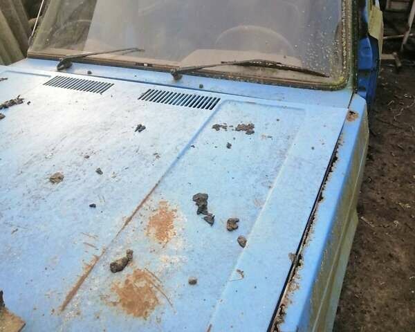 Синий ВАЗ 2105, объемом двигателя 0 л и пробегом 120 тыс. км за 237 $, фото 1 на Automoto.ua