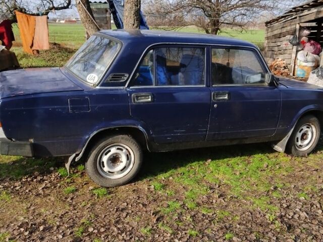 Синий ВАЗ 2105, объемом двигателя 0 л и пробегом 26 тыс. км за 595 $, фото 6 на Automoto.ua