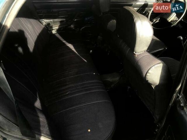 Синий ВАЗ 2105, объемом двигателя 1.5 л и пробегом 200 тыс. км за 475 $, фото 4 на Automoto.ua