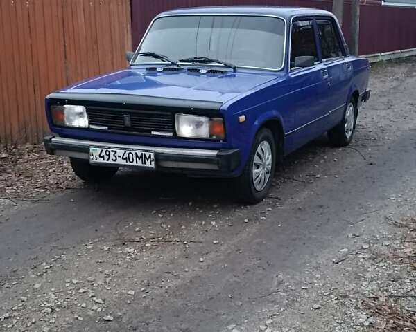 Синий ВАЗ 2105, объемом двигателя 1.3 л и пробегом 200 тыс. км за 650 $, фото 3 на Automoto.ua