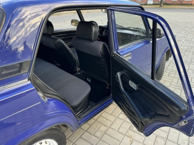 Синий ВАЗ 2105, объемом двигателя 1.5 л и пробегом 53 тыс. км за 1600 $, фото 12 на Automoto.ua