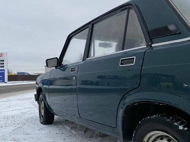 Синий ВАЗ 2105, объемом двигателя 1.5 л и пробегом 666 тыс. км за 594 $, фото 5 на Automoto.ua