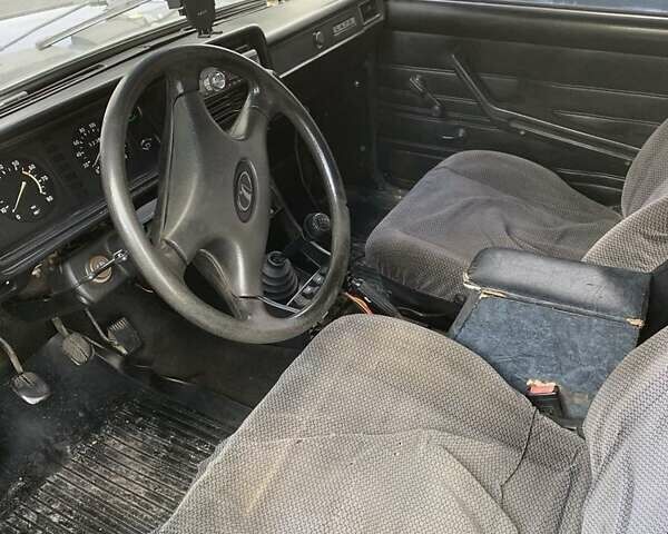 Синий ВАЗ 2105, объемом двигателя 1.5 л и пробегом 77 тыс. км за 600 $, фото 16 на Automoto.ua