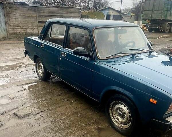 Синий ВАЗ 2105, объемом двигателя 1.5 л и пробегом 111 тыс. км за 750 $, фото 3 на Automoto.ua