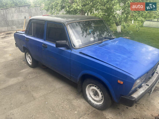 Синий ВАЗ 2105, объемом двигателя 1.45 л и пробегом 33 тыс. км за 478 $, фото 2 на Automoto.ua