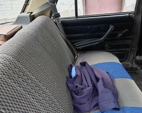 ВАЗ 2105 1999 в Шевченковом на Automoto.ua Синий ВАЗ 2105, объемом двигателя 1.5 л и пробегом 77 тыс. км за 1400 $, фото 6 на Automoto.ua