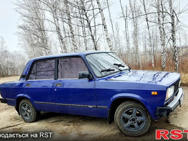 Синій ВАЗ 2105, об'ємом двигуна 1.5 л та пробігом 38 тис. км за 950 $, фото 2 на Automoto.ua
