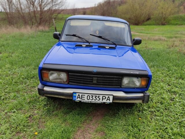 Синий ВАЗ 2105, объемом двигателя 1.5 л и пробегом 1 тыс. км за 450 $, фото 3 на Automoto.ua
