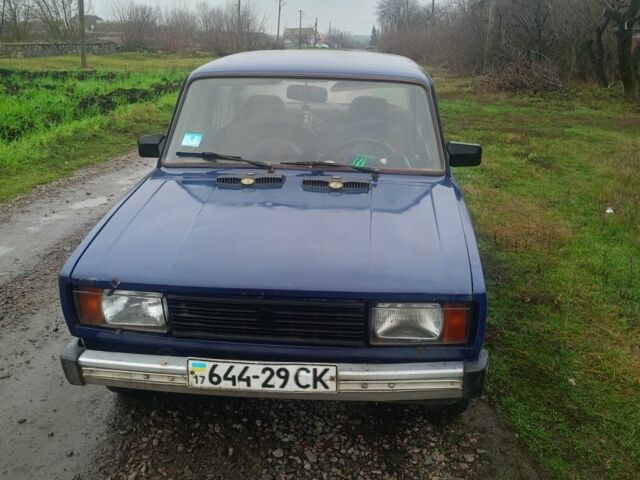 Синий ВАЗ 2105, объемом двигателя 1 л и пробегом 1000 тыс. км за 426 $, фото 1 на Automoto.ua