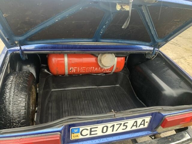 Синий ВАЗ 2105, объемом двигателя 1.5 л и пробегом 200 тыс. км за 1350 $, фото 10 на Automoto.ua