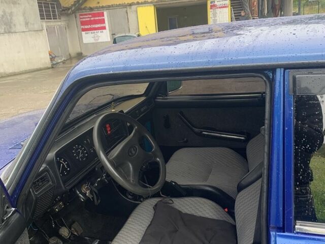 Синий ВАЗ 2105, объемом двигателя 1.5 л и пробегом 200 тыс. км за 1350 $, фото 6 на Automoto.ua