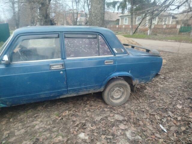 Синий ВАЗ 2105, объемом двигателя 1.5 л и пробегом 1 тыс. км за 656 $, фото 2 на Automoto.ua