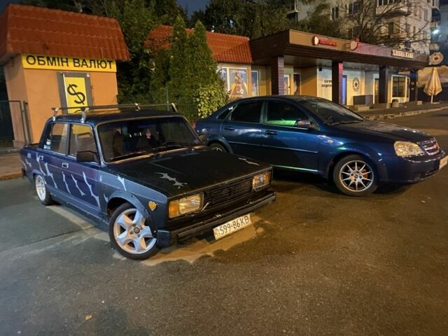 Синий ВАЗ 2105, объемом двигателя 1.5 л и пробегом 666 тыс. км за 1450 $, фото 1 на Automoto.ua