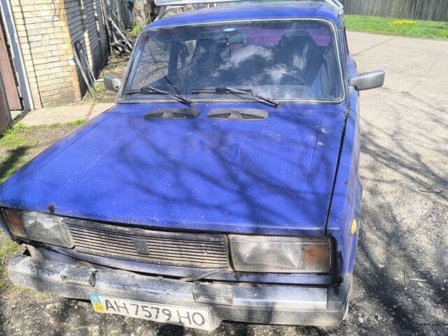 Синий ВАЗ 2105, объемом двигателя 1.5 л и пробегом 200 тыс. км за 28000 $, фото 2 на Automoto.ua