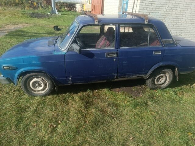 Синій ВАЗ 2105, об'ємом двигуна 1 л та пробігом 200 тис. км за 428 $, фото 1 на Automoto.ua
