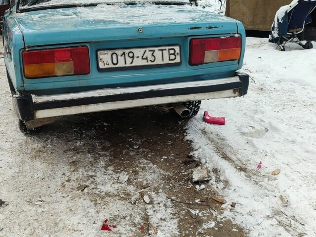 Синий ВАЗ 2105, объемом двигателя 5 л и пробегом 3 тыс. км за 356 $, фото 2 на Automoto.ua