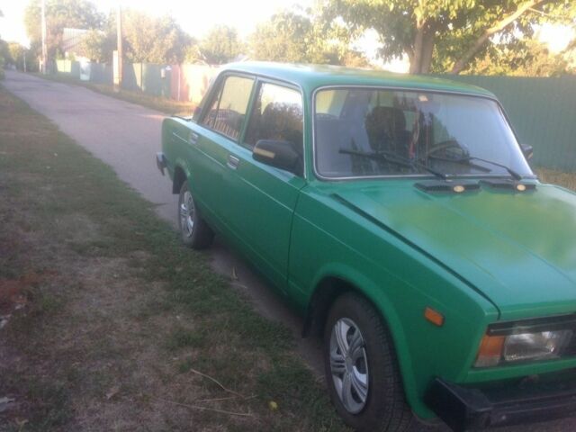 Зеленый ВАЗ 2105, объемом двигателя 0 л и пробегом 200 тыс. км за 663 $, фото 1 на Automoto.ua