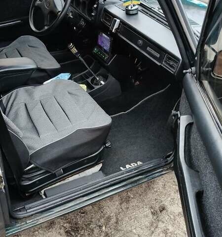 Зеленый ВАЗ 2105, объемом двигателя 1.3 л и пробегом 10 тыс. км за 1286 $, фото 6 на Automoto.ua