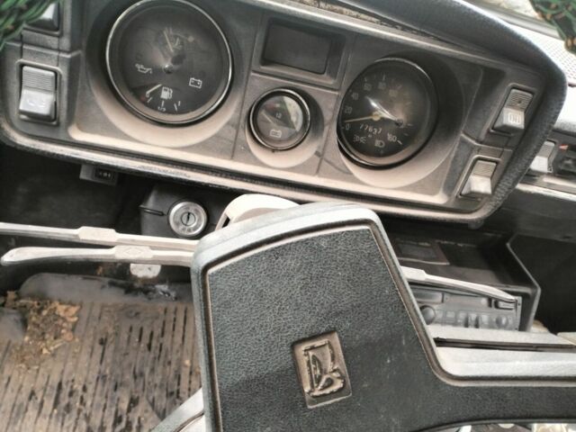 Зеленый ВАЗ 2105, объемом двигателя 1 л и пробегом 77 тыс. км за 300 $, фото 7 на Automoto.ua