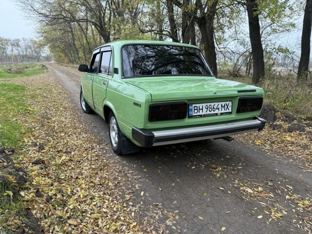 Зеленый ВАЗ 2105, объемом двигателя 1.2 л и пробегом 250 тыс. км за 1400 $, фото 4 на Automoto.ua