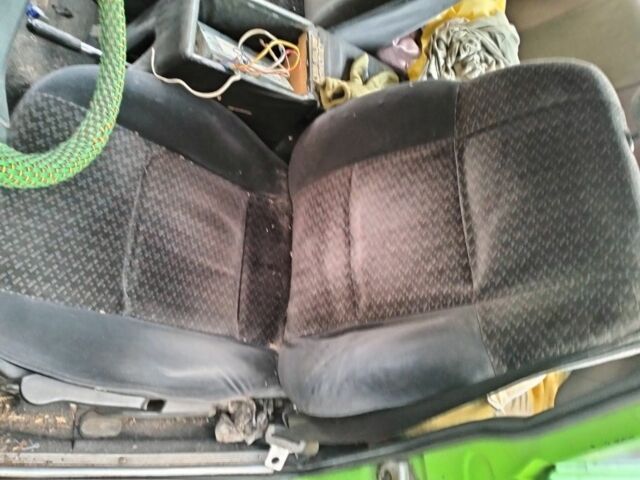 Зеленый ВАЗ 2105, объемом двигателя 1 л и пробегом 77 тыс. км за 300 $, фото 4 на Automoto.ua