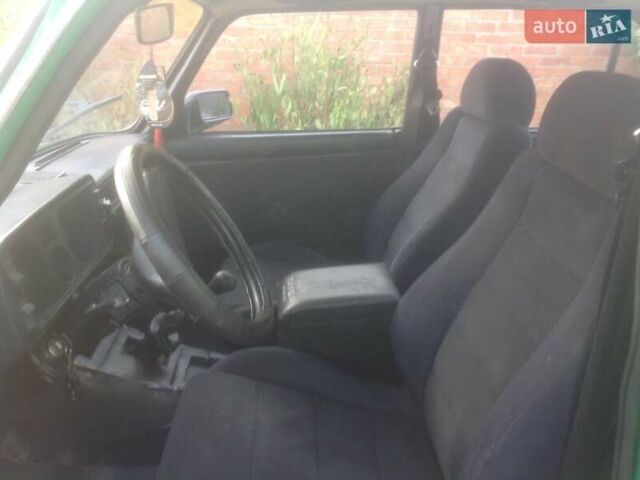 Зеленый ВАЗ 2105, объемом двигателя 1.29 л и пробегом 130 тыс. км за 900 $, фото 2 на Automoto.ua