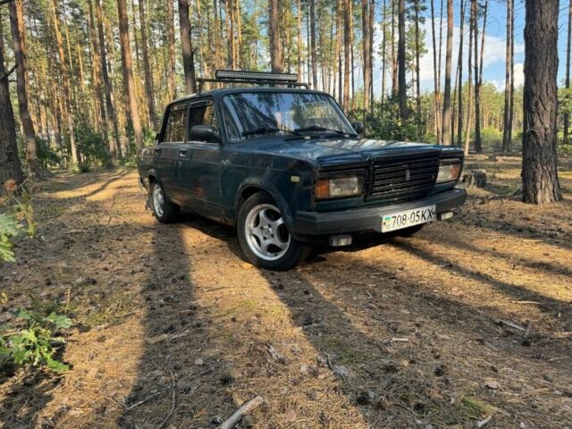 Зеленый ВАЗ 2105, объемом двигателя 1.3 л и пробегом 3 тыс. км за 500 $, фото 1 на Automoto.ua