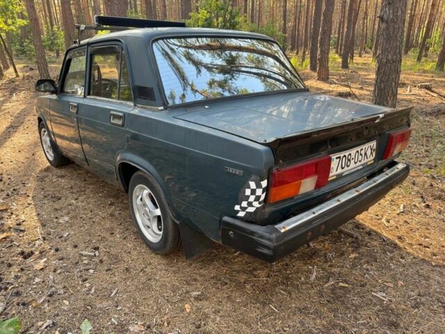 Зеленый ВАЗ 2105, объемом двигателя 1.3 л и пробегом 3 тыс. км за 500 $, фото 3 на Automoto.ua