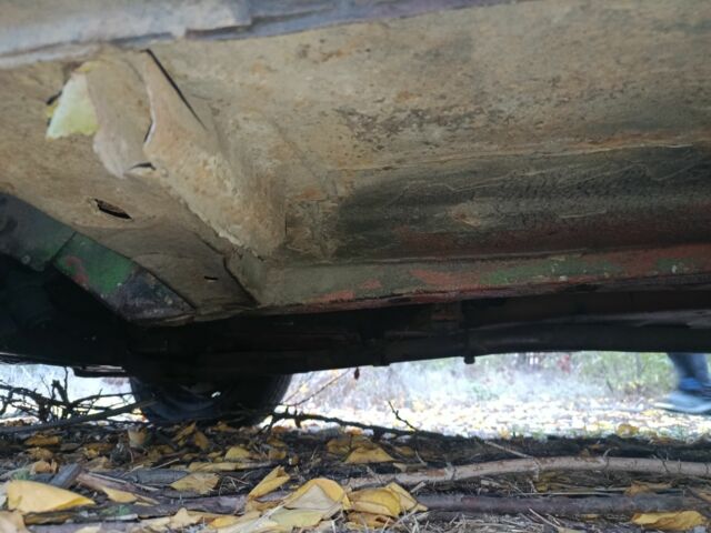 Зелений ВАЗ 2105, об'ємом двигуна 1.2 л та пробігом 110 тис. км за 288 $, фото 6 на Automoto.ua