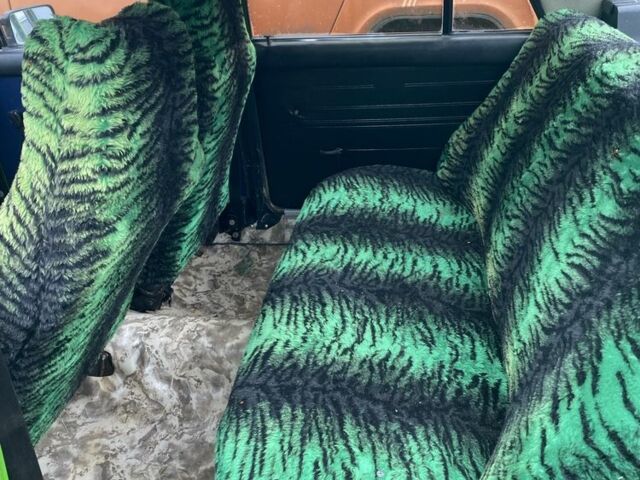 Зеленый ВАЗ 2105, объемом двигателя 1.5 л и пробегом 17 тыс. км за 621 $, фото 4 на Automoto.ua