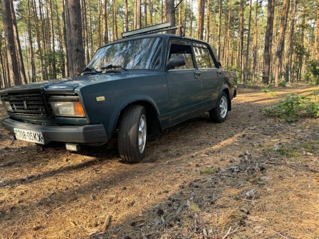 Зеленый ВАЗ 2105, объемом двигателя 1.3 л и пробегом 3 тыс. км за 500 $, фото 2 на Automoto.ua