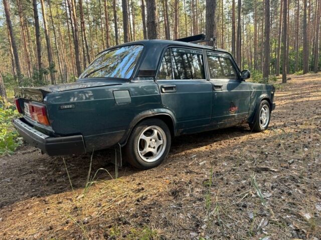 Зеленый ВАЗ 2105, объемом двигателя 1.3 л и пробегом 3 тыс. км за 500 $, фото 4 на Automoto.ua