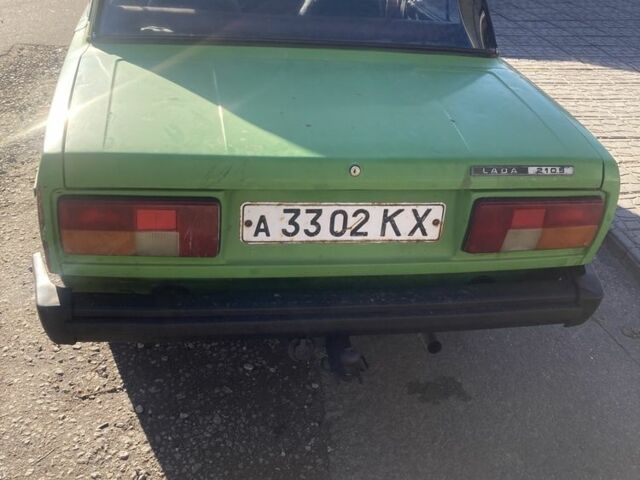 Зелений ВАЗ 2105, об'ємом двигуна 1.5 л та пробігом 313 тис. км за 600 $, фото 3 на Automoto.ua