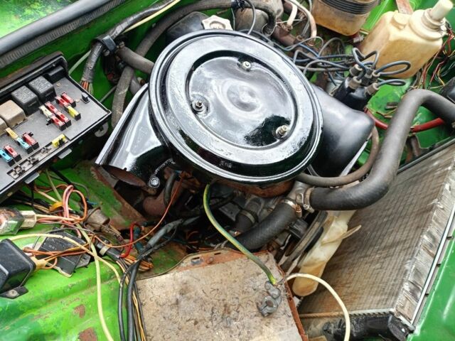 Зеленый ВАЗ 2105, объемом двигателя 1.5 л и пробегом 500 тыс. км за 450 $, фото 9 на Automoto.ua