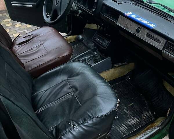 Зеленый ВАЗ 2105, объемом двигателя 1.3 л и пробегом 47 тыс. км за 450 $, фото 7 на Automoto.ua