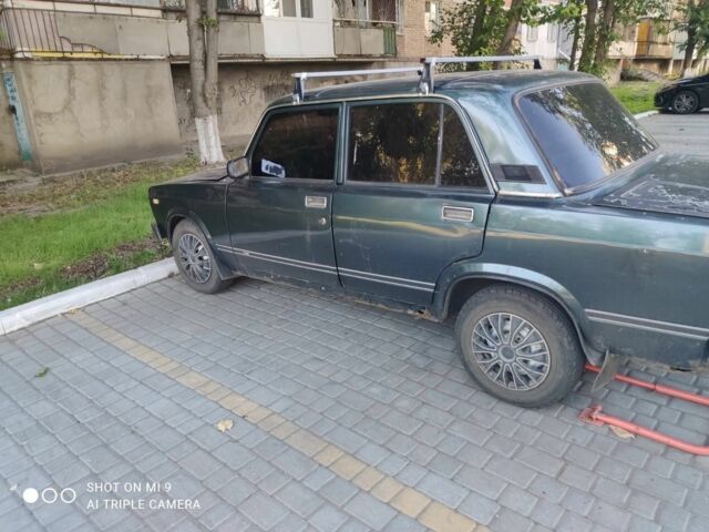 ВАЗ 2105 1985 у Миколаєві на Automoto.ua Зелений ВАЗ 2105, об'ємом двигуна 1.6 л та пробігом 100 тис. км за 700 $, фото 3 на Automoto.ua