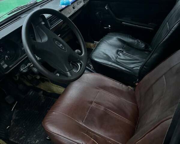 Зеленый ВАЗ 2105, объемом двигателя 1.3 л и пробегом 47 тыс. км за 450 $, фото 6 на Automoto.ua