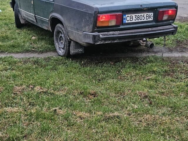 Зелений ВАЗ 2105, об'ємом двигуна 1.5 л та пробігом 1000 тис. км за 450 $, фото 3 на Automoto.ua