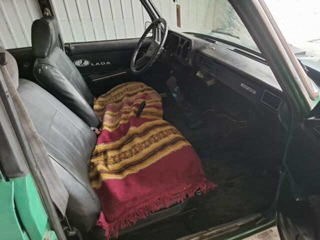 Зеленый ВАЗ 2105, объемом двигателя 0 л и пробегом 300 тыс. км за 428 $, фото 9 на Automoto.ua