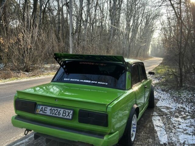 ВАЗ 2105 1987 в Днепре (Днепропетровске) на Automoto.ua Зеленый ВАЗ 2105, объемом двигателя 1.6 л и пробегом 666 тыс. км за 2500 $, фото 4 на Automoto.ua