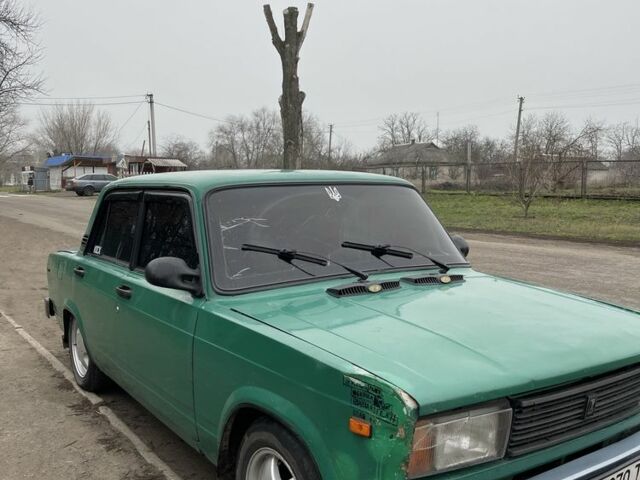 Зеленый ВАЗ 2105, объемом двигателя 1.2 л и пробегом 3 тыс. км за 1000 $, фото 5 на Automoto.ua