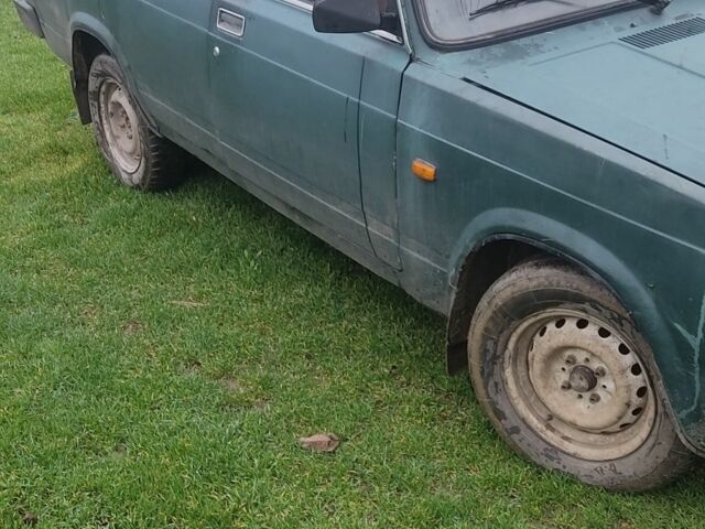 Зеленый ВАЗ 2105, объемом двигателя 0 л и пробегом 74 тыс. км за 480 $, фото 2 на Automoto.ua