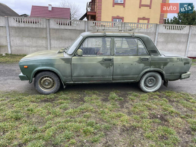 Зелений ВАЗ 2105, об'ємом двигуна 0 л та пробігом 100 тис. км за 500 $, фото 3 на Automoto.ua