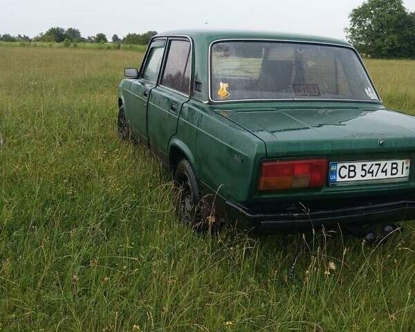 Зеленый ВАЗ 2105, объемом двигателя 1 л и пробегом 99 тыс. км за 413 $, фото 4 на Automoto.ua