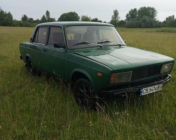 Зеленый ВАЗ 2105, объемом двигателя 1 л и пробегом 99 тыс. км за 413 $, фото 1 на Automoto.ua
