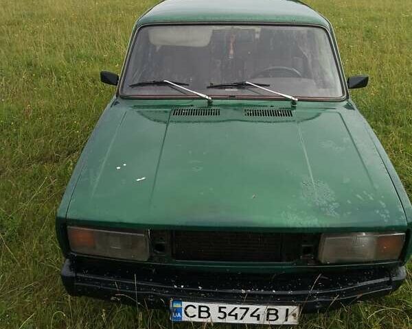 Зеленый ВАЗ 2105, объемом двигателя 1 л и пробегом 99 тыс. км за 413 $, фото 2 на Automoto.ua