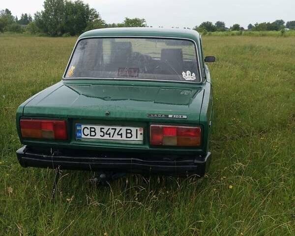 Зеленый ВАЗ 2105, объемом двигателя 1 л и пробегом 99 тыс. км за 413 $, фото 5 на Automoto.ua