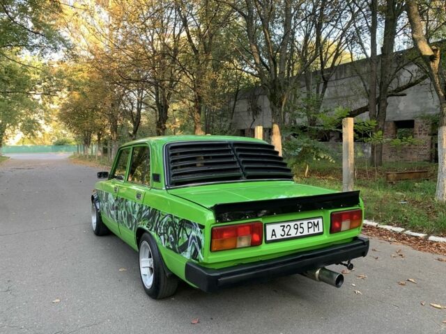 Зеленый ВАЗ 2105, объемом двигателя 2 л и пробегом 1 тыс. км за 1999 $, фото 4 на Automoto.ua