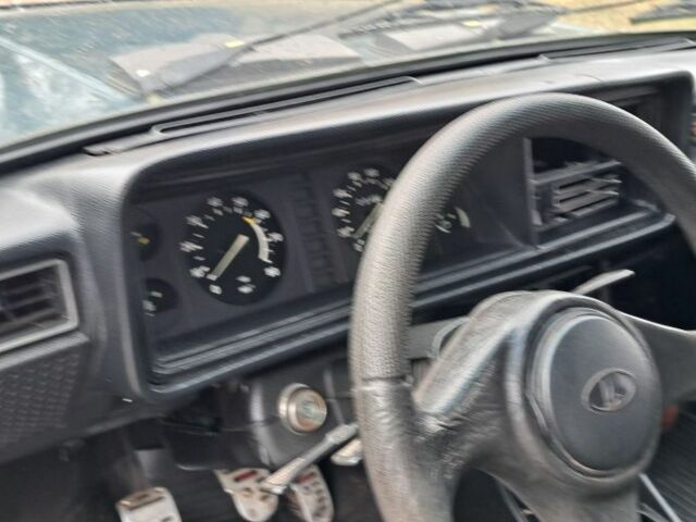 Зеленый ВАЗ 2105, объемом двигателя 1 л и пробегом 65 тыс. км за 40000 $, фото 2 на Automoto.ua